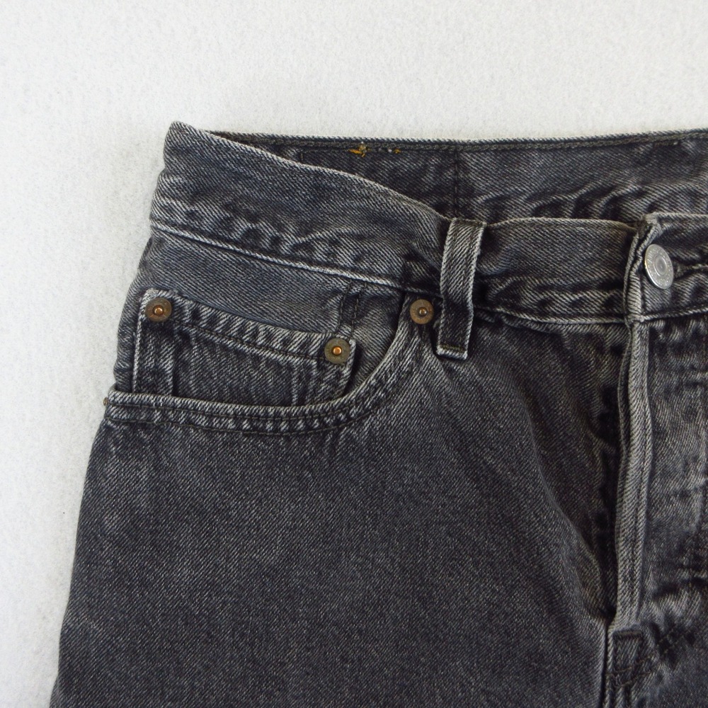 Levi's 501 Shorts Women W27 Black Denim Cut Off Frayed Hem Button Fly - Picture 3 of 10